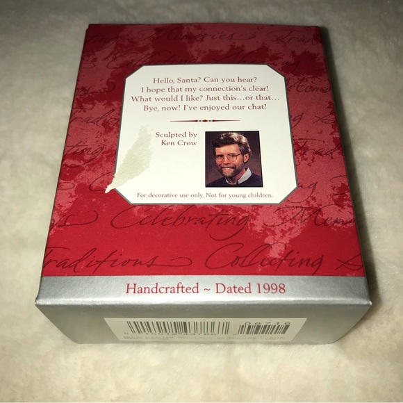 Vintage Hallmark Keepsake Ornament Chatty Chipmunk Handcrafted - Dated 1998 - Picture 2 of 5